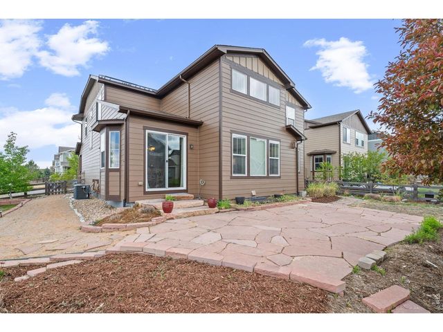 852 Laramie Ln, Erie, CO 80516