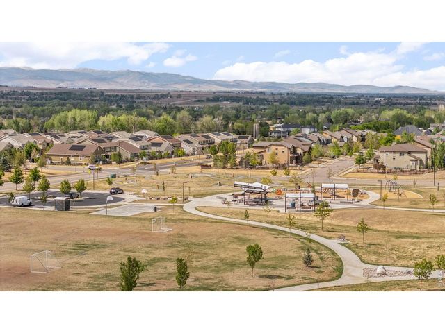 852 Laramie Ln, Erie, CO 80516