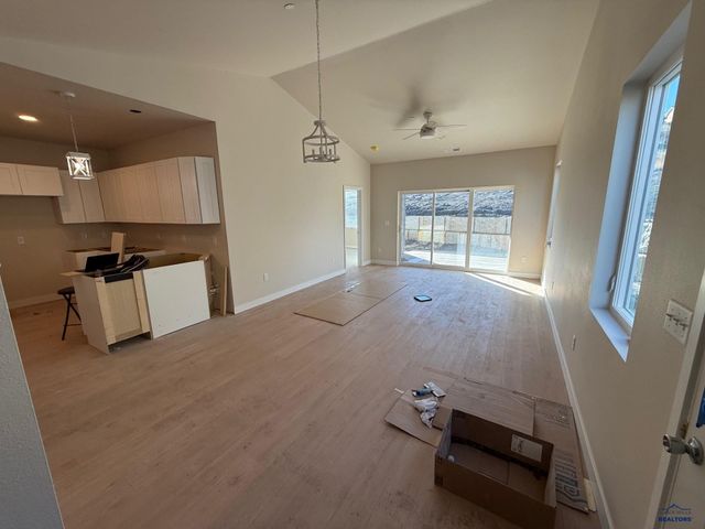 2523 HENNESSY DRIVE, Rapid City, SD 57701