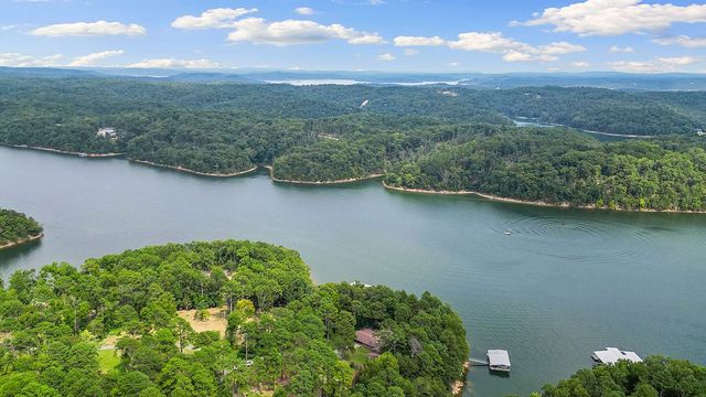 10135 Elizabeth Drive, Rogers, AR 72756