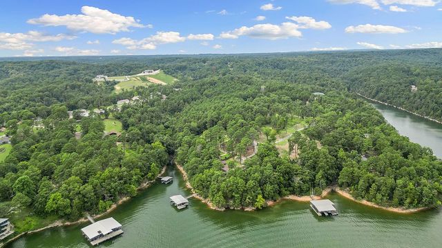 10135 Elizabeth Drive, Rogers, AR 72756