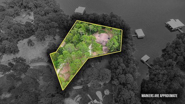 10135 Elizabeth Drive, Rogers, AR 72756