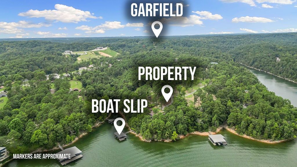 10135 Elizabeth Drive, Rogers, AR 72756