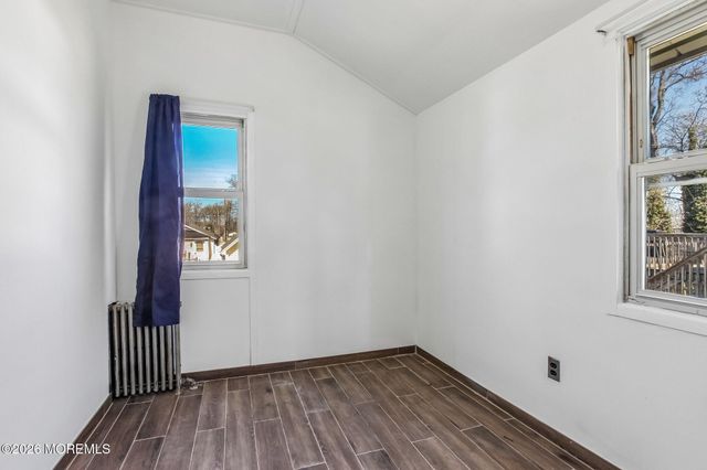 26 Hilltop Boulevard, Keyport, NJ 07735