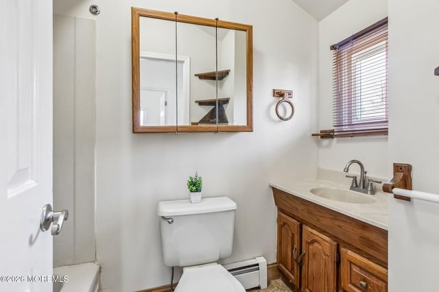 26 Hilltop Boulevard, Keyport, NJ 07735