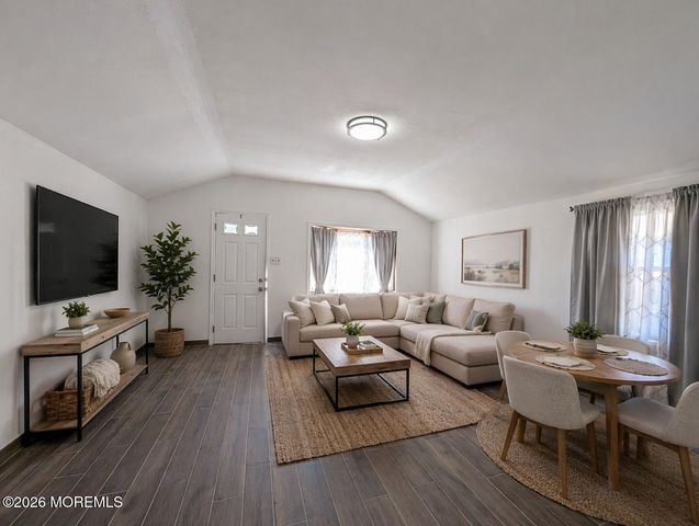 26 Hilltop Boulevard, Keyport, NJ 07735