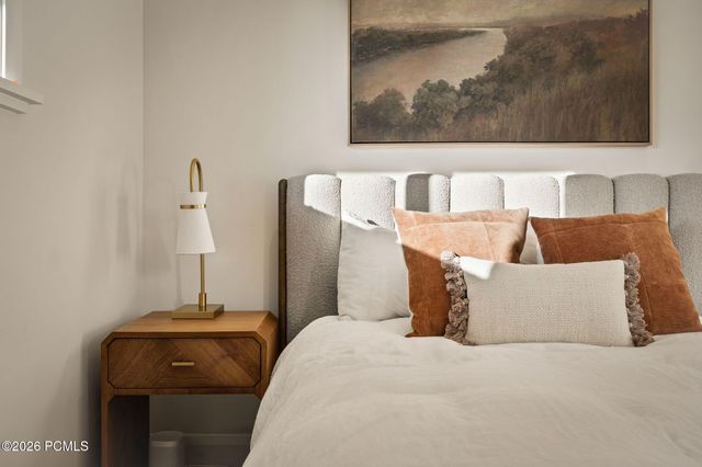 1404 Canterbury Drive, Salt Lake City, UT 84108