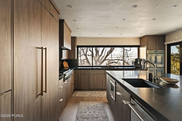 1404 Canterbury Drive, Salt Lake City, UT 84108