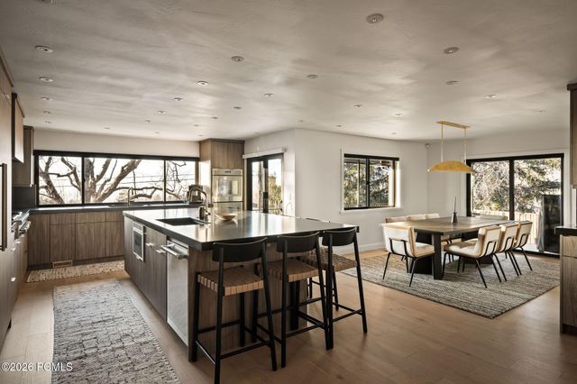 1404 Canterbury Drive, Salt Lake City, UT 84108