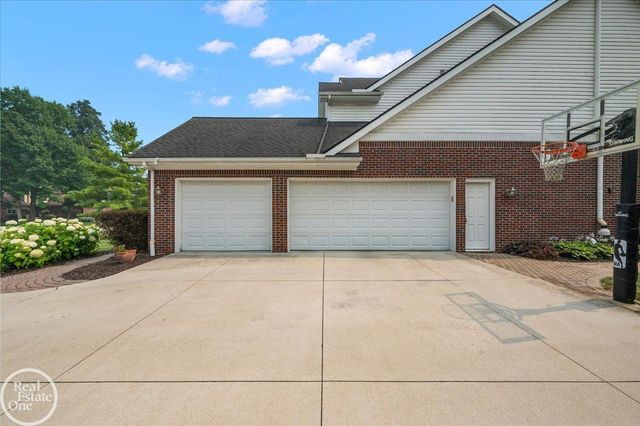 3800 May Center Road, Orion Twp, MI 48360