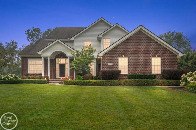 3800 May Center Road, Orion Twp, MI 48360