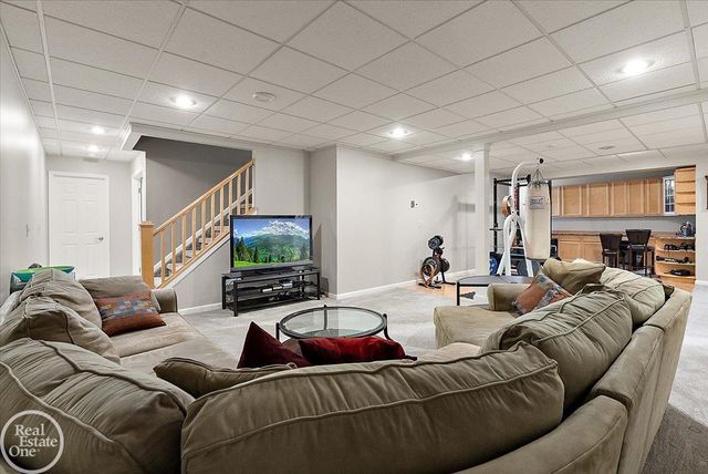 3800 May Center Road, Orion Twp, MI 48360