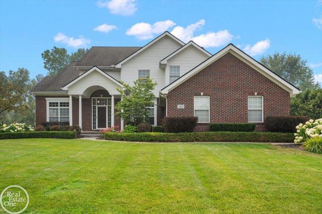 3800 May Center Road, Orion Twp, MI 48360