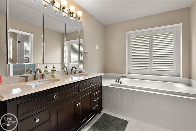 3800 May Center Road, Orion Twp, MI 48360