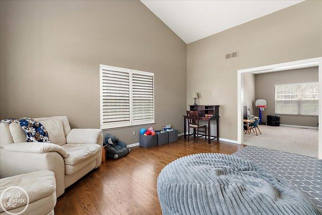 3800 May Center Road, Orion Twp, MI 48360