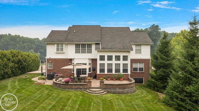 3800 May Center Road, Orion Twp, MI 48360