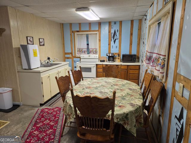445 Helton Creek Road, Blairsville, GA 30512