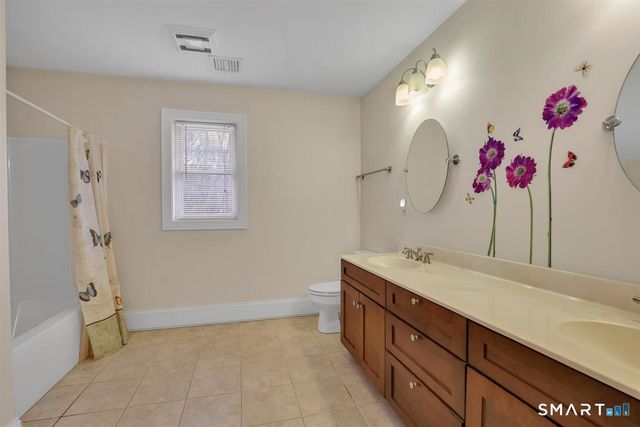 30 Beacon Hill Drive, Mansfield, CT 06268