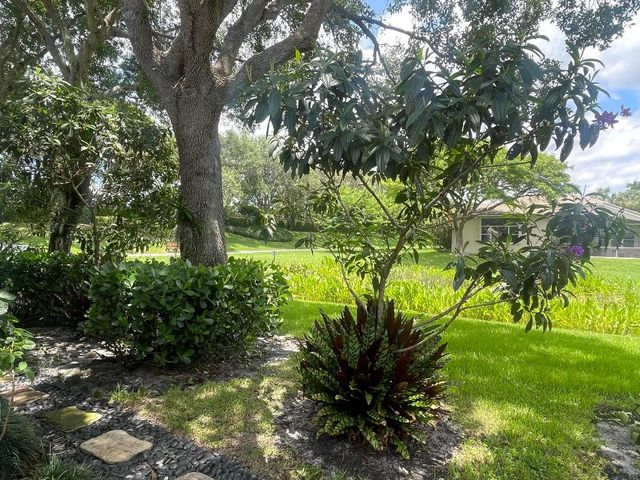 7947 Lando Avenue, Boynton Beach, FL 33437