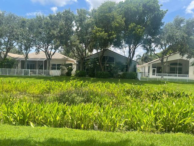 7947 Lando Avenue, Boynton Beach, FL 33437
