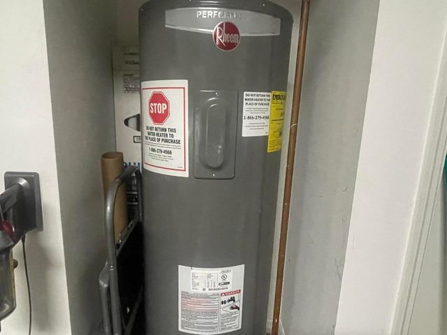 7947 Lando Avenue, Boynton Beach, FL 33437