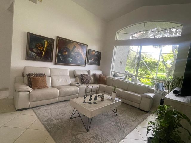 7947 Lando Avenue, Boynton Beach, FL 33437