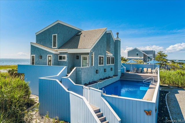556 Dune Road, Westhampton, NY 11977