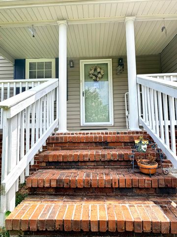178 Meadow Green Drive, Ringgold, GA 30736
