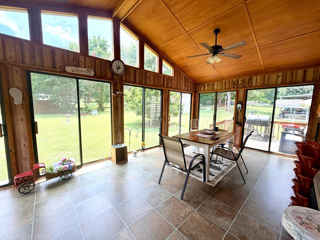 178 Meadow Green Drive, Ringgold, GA 30736