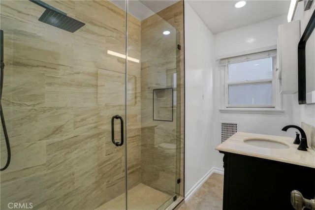 10620 Holman 4, Los Angeles, CA 90024