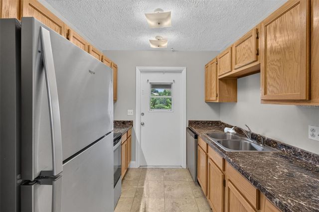 5301 HANSEL AVENUE A-18, Edgewood, FL 32809