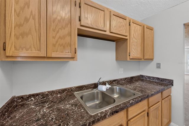 5301 HANSEL AVENUE A-18, Edgewood, FL 32809