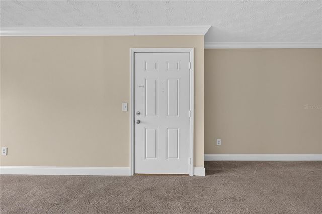 5301 HANSEL AVENUE A-18, Edgewood, FL 32809