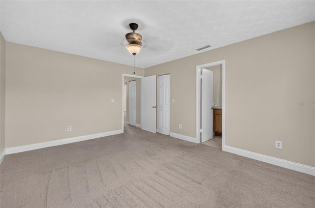 5301 HANSEL AVENUE A-18, Edgewood, FL 32809