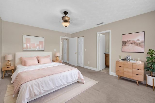 5301 HANSEL AVENUE A-18, Edgewood, FL 32809