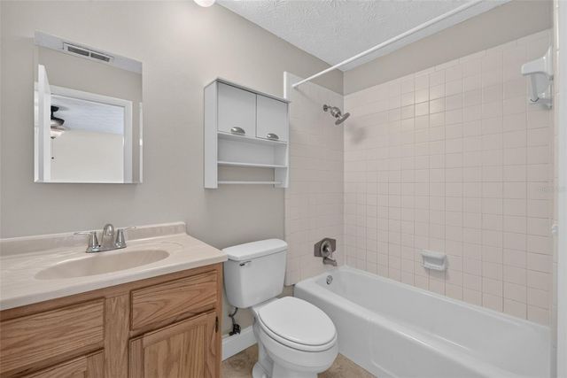 5301 HANSEL AVENUE A-18, Edgewood, FL 32809