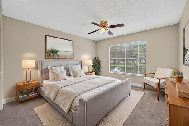 5301 HANSEL AVENUE A-18, Edgewood, FL 32809