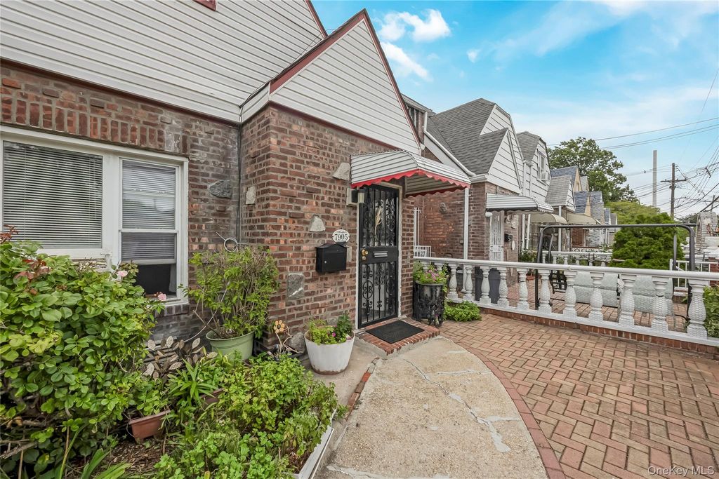 7905 Pitkin Avenue, Ozone Park, NY 11417 — photo 3