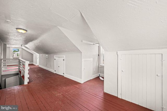 19 STATE RD, Media, PA 19063