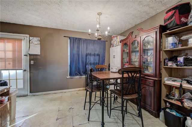 108 Thornwood Drive, Cartersville, GA 30121