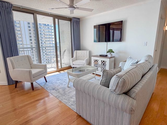 8560 Queensway Blvd Apt 1104, Myrtle Beach, SC 29572