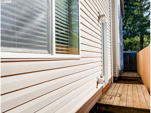 3310 Se 143RD Ave, Portland, OR 97236