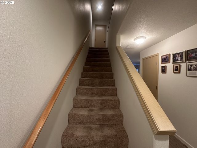 3310 Se 143RD Ave, Portland, OR 97236