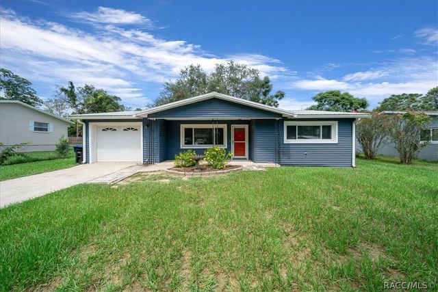 64 S Desoto Street, Beverly Hills, FL 34465