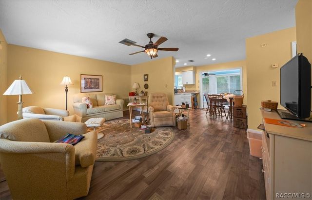 64 S Desoto Street, Beverly Hills, FL 34465