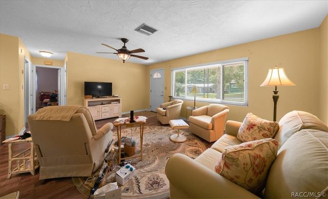 64 S Desoto Street, Beverly Hills, FL 34465