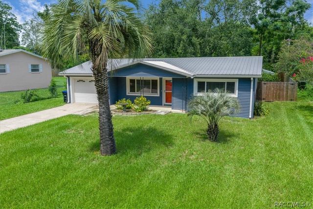 64 S Desoto Street, Beverly Hills, FL 34465