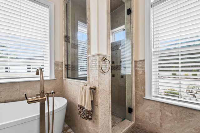 414 40th Ave. N, Myrtle Beach, SC 29577