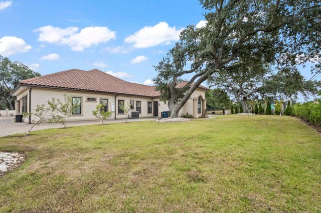 414 40th Ave. N, Myrtle Beach, SC 29577