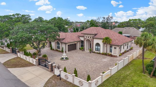 414 40th Ave. N, Myrtle Beach, SC 29577